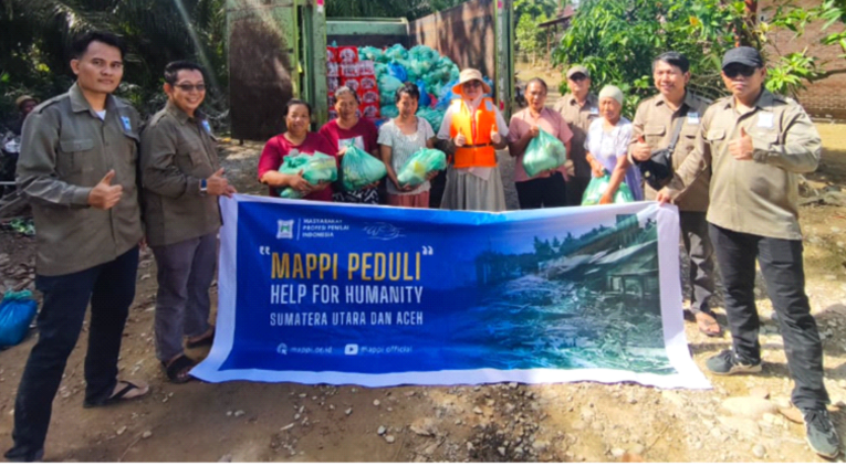 Donasi MAPPI Peduli Tahap I Menjangkau ke Korban Banjir Terisolir di Sumut dan Sumbar